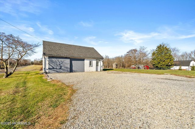 151 Walnford Road, Allentown, NJ 08501