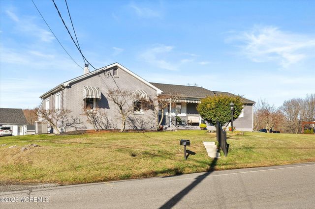 151 Walnford Road, Allentown, NJ 08501