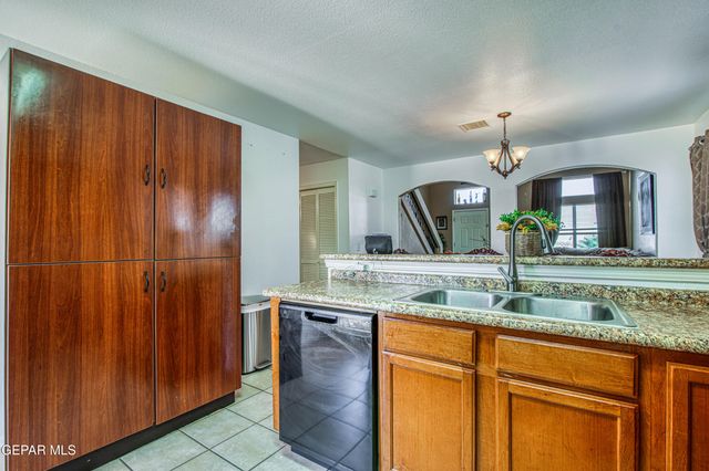 14253 HACIENDA ROCK Drive, El Paso, TX 79938