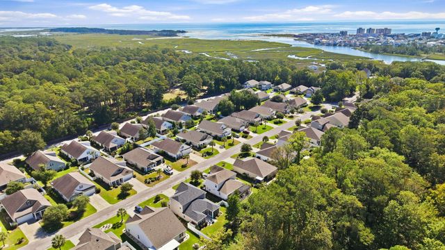 1116 Inlet View Dr., North Myrtle Beach, SC 29582