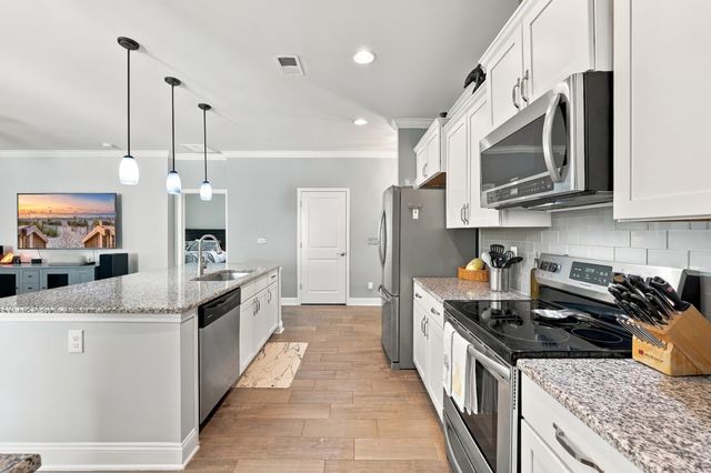 1116 Inlet View Dr., North Myrtle Beach, SC 29582