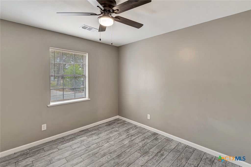 Image 20 of property listing at 602 N Market Street, Hallettsville, TX 77964