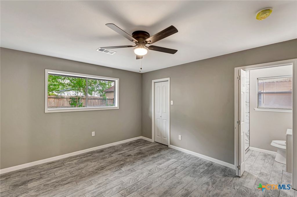 Image 28 of property listing at 602 N Market Street, Hallettsville, TX 77964