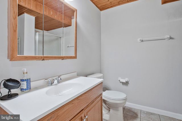 8735 SILVER HALL RD, Perry Hall, MD 21128