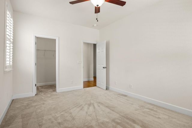 2368 Lockton Dr, Roseville, CA 95747