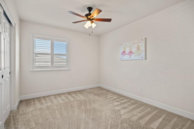 2368 Lockton Dr, Roseville, CA 95747