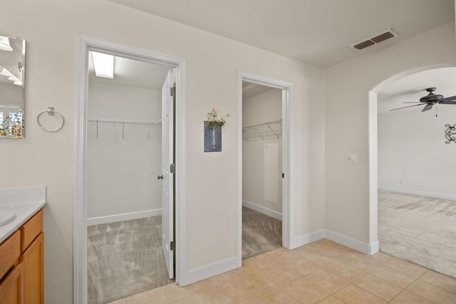 2368 Lockton Dr, Roseville, CA 95747