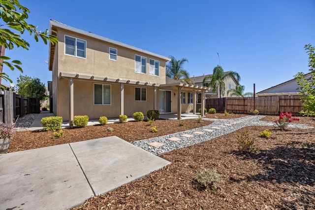 2368 Lockton Dr, Roseville, CA 95747