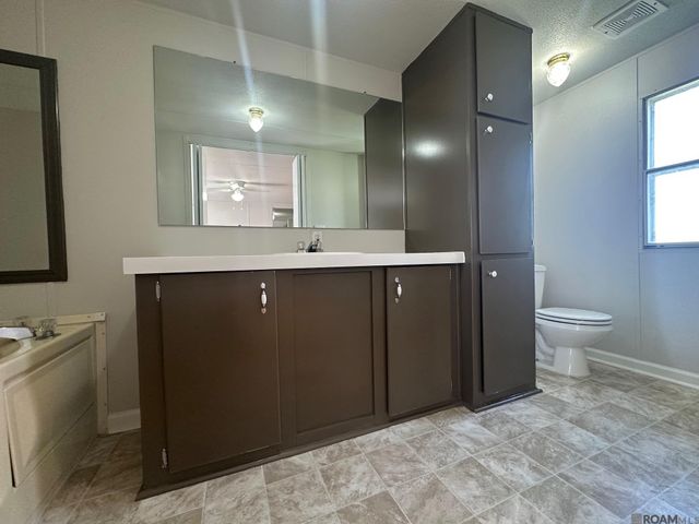 44091 Maurice Bourgeois Rd, St Amant, LA 70774