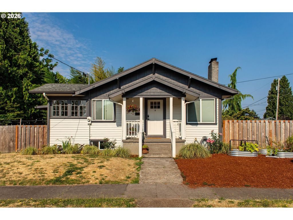 825 Ne 76TH Ave, Portland, OR 97213