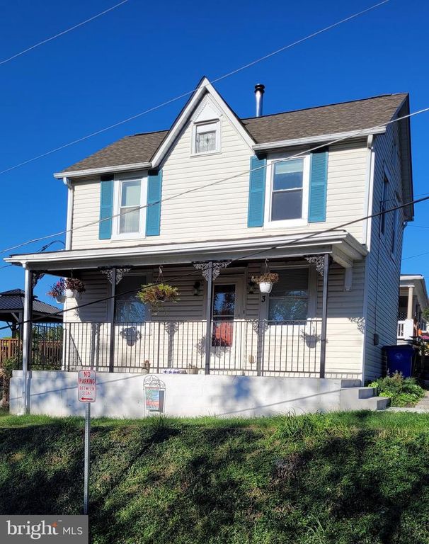 123 N VIRGINIA AVE N, Brunswick, MD 21716