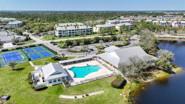 2061 WILLOW HAMMOCK CIRCLE 105, Punta Gorda, FL 33983