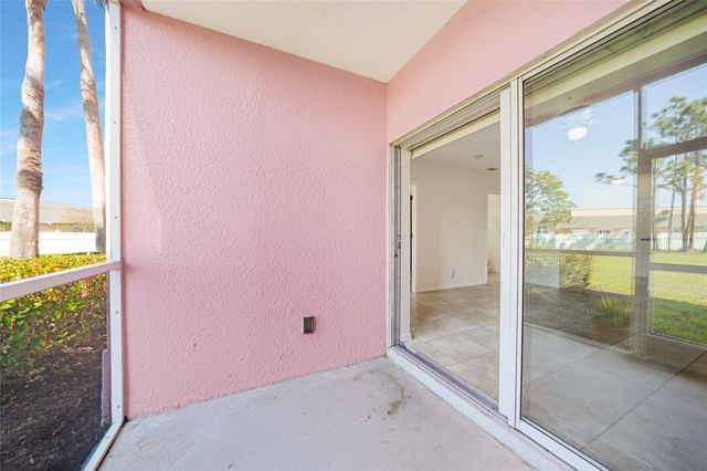 2061 WILLOW HAMMOCK CIRCLE 105, Punta Gorda, FL 33983