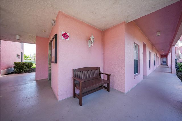 2061 WILLOW HAMMOCK CIRCLE 105, Punta Gorda, FL 33983