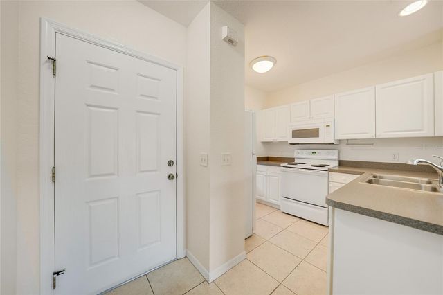 2061 WILLOW HAMMOCK CIRCLE 105, Punta Gorda, FL 33983