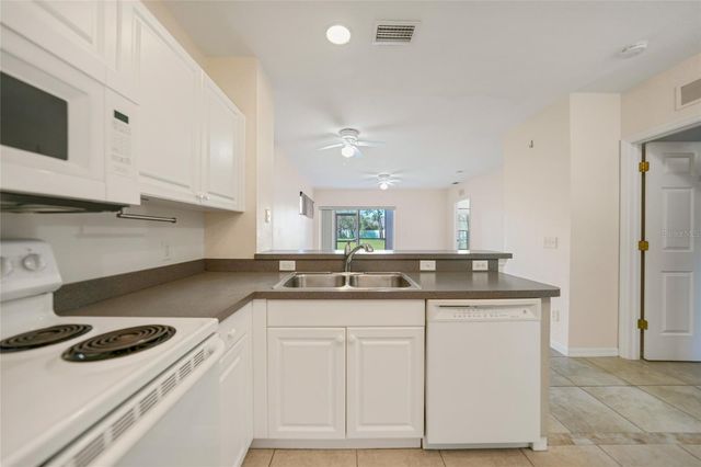 2061 WILLOW HAMMOCK CIRCLE 105, Punta Gorda, FL 33983