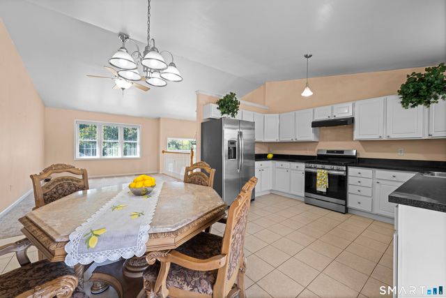 162 Hillcrest Avenue, Waterbury, CT 06705