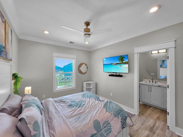 1992 Pedregal Drive, Crystal Beach, TX 77650