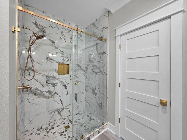 1992 Pedregal Drive, Crystal Beach, TX 77650