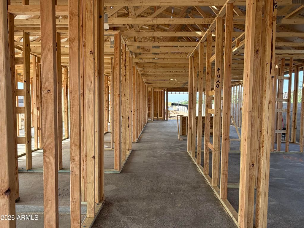 Image 4 of property listing at 5626 W PIEDMONT Road, Laveen, AZ 85339