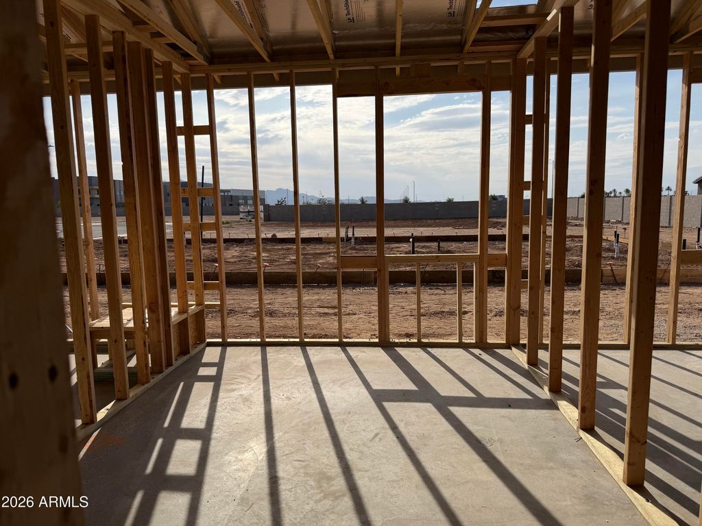 Image 8 of property listing at 5626 W PIEDMONT Road, Laveen, AZ 85339