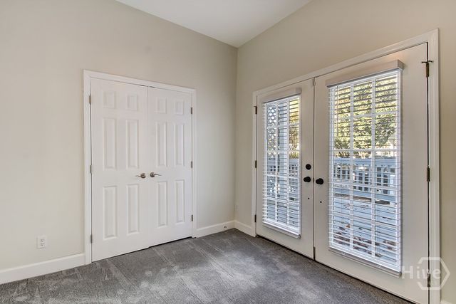 303 W Henry Street A, Savannah, GA 31401