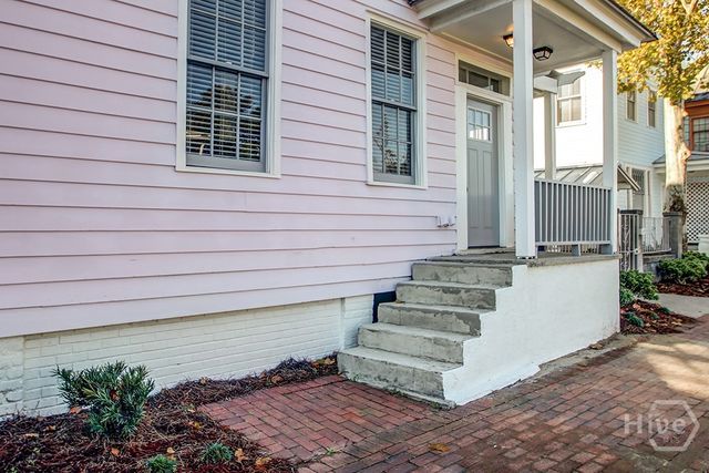 303 W Henry Street A, Savannah, GA 31401