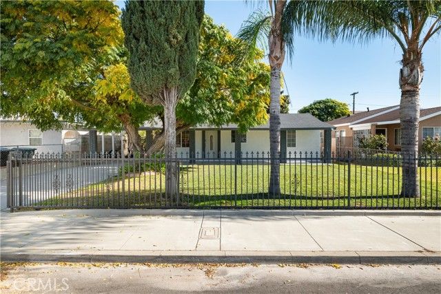 1314 S Mountain View, Pomona, CA 91766
