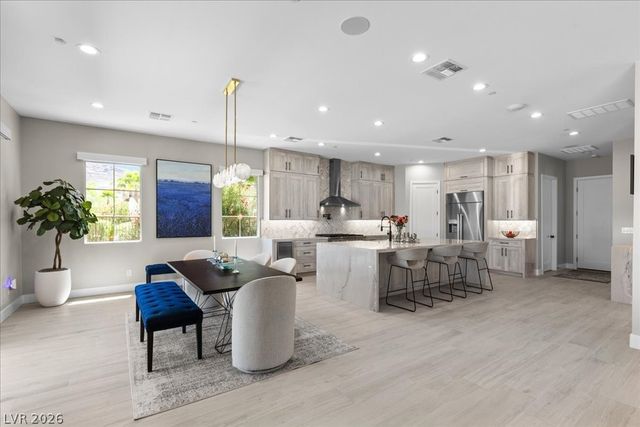 9 Rue Promenade Way, Henderson, NV 89011