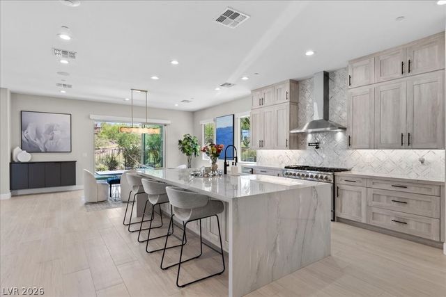9 Rue Promenade Way, Henderson, NV 89011