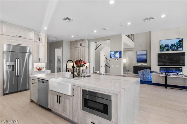 9 Rue Promenade Way, Henderson, NV 89011