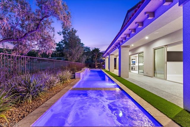 9 Rue Promenade Way, Henderson, NV 89011