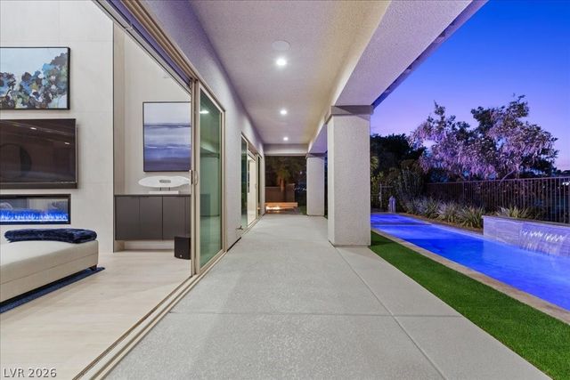 9 Rue Promenade Way, Henderson, NV 89011