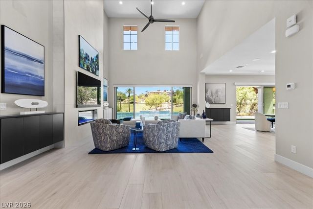 9 Rue Promenade Way, Henderson, NV 89011