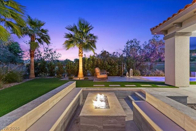 9 Rue Promenade Way, Henderson, NV 89011
