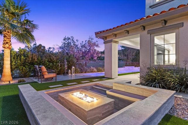 9 Rue Promenade Way, Henderson, NV 89011