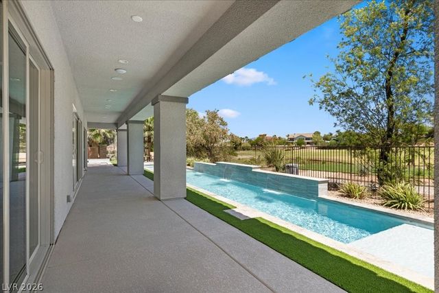 9 Rue Promenade Way, Henderson, NV 89011