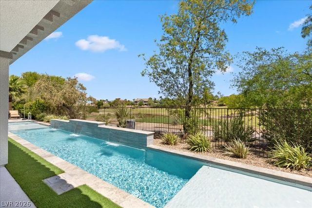 9 Rue Promenade Way, Henderson, NV 89011