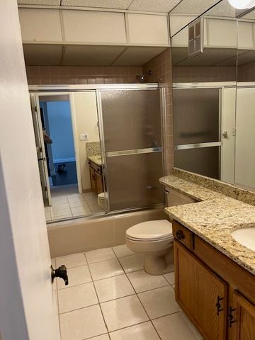 175 Hoffman Avenue 309, Cranston, RI 02920