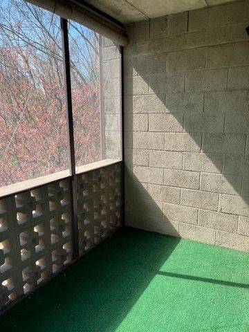 175 Hoffman Avenue 309, Cranston, RI 02920