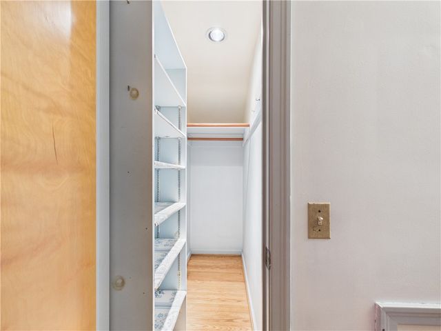 114 Seaford Drive, Irondequoit, NY 14617