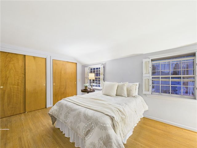 114 Seaford Drive, Irondequoit, NY 14617