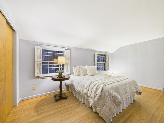 114 Seaford Drive, Irondequoit, NY 14617