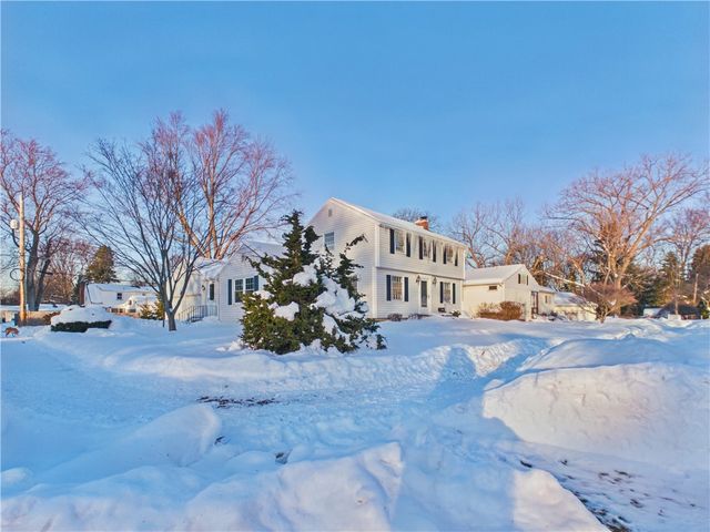 114 Seaford Drive, Irondequoit, NY 14617