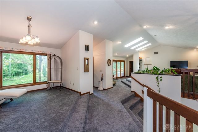 1055 Wilderness Bluff, Tipp City, OH 45371