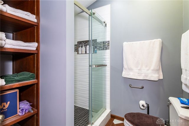 1055 Wilderness Bluff, Tipp City, OH 45371