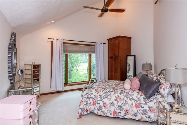1055 Wilderness Bluff, Tipp City, OH 45371
