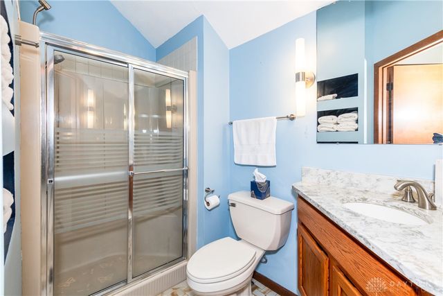 1055 Wilderness Bluff, Tipp City, OH 45371