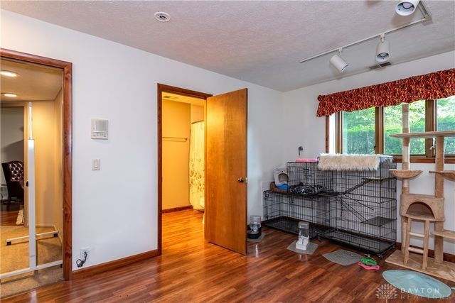 1055 Wilderness Bluff, Tipp City, OH 45371