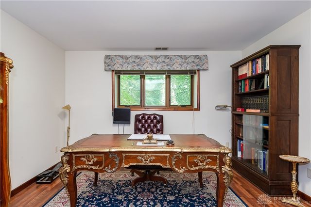 1055 Wilderness Bluff, Tipp City, OH 45371